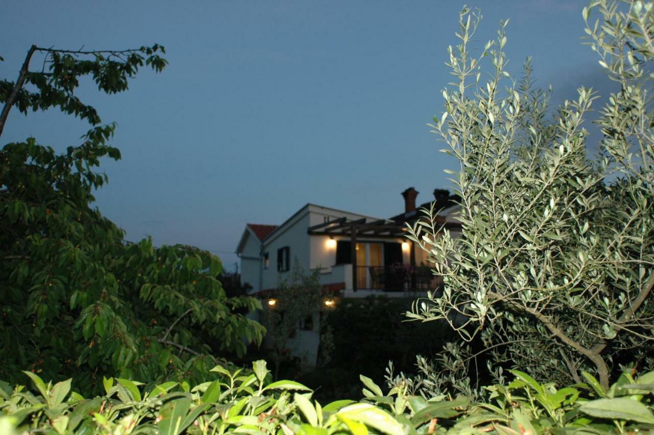 House Villa Mare Malinska Εξωτερικό φωτογραφία