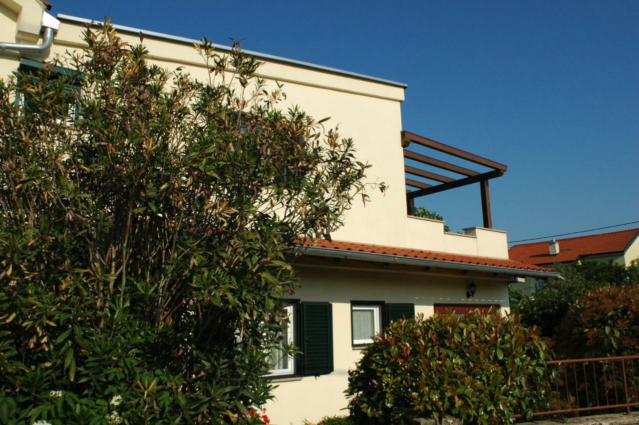 House Villa Mare Malinska Εξωτερικό φωτογραφία