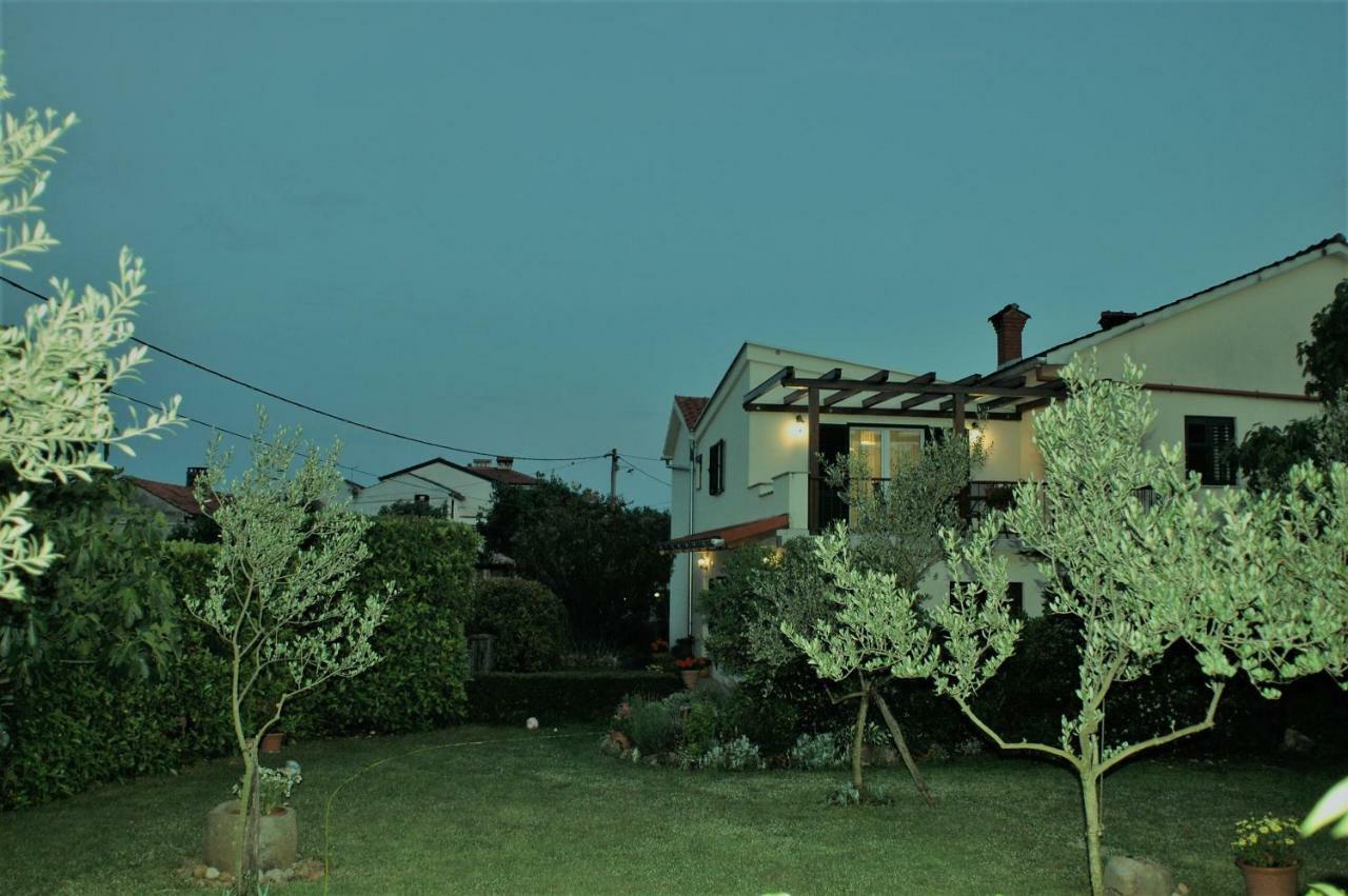 House Villa Mare Malinska Εξωτερικό φωτογραφία